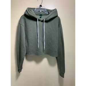 Cropped Hoodie
